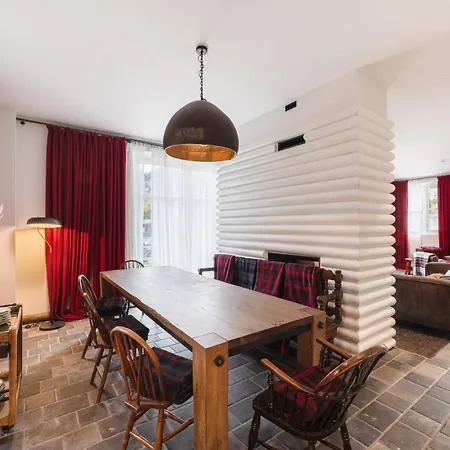 Des Neiges Centre Chalet Megeve