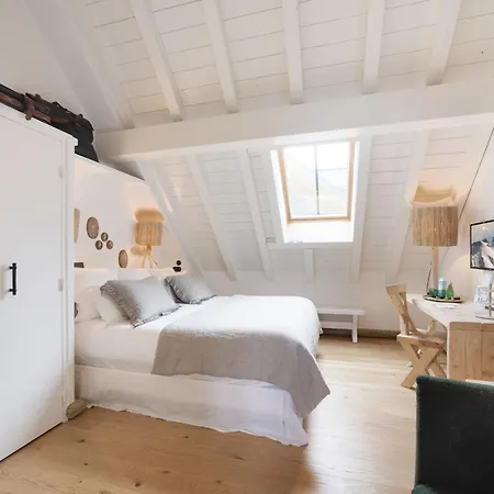 Des Neiges Centre Chalet